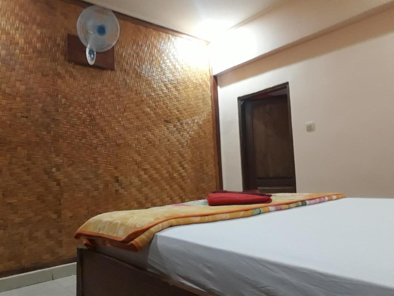 Ila Homestay Senaru Extérieur photo